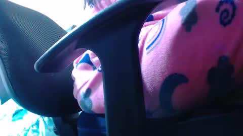 Karina online show from 12/12/24, 05:42