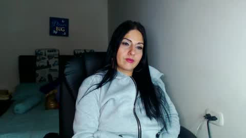 Karina online show from 01/30/25, 05:52