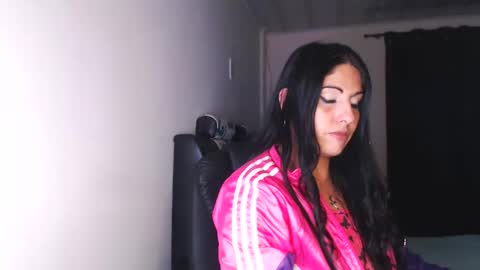 Karina online show from 03/11/25, 02:32