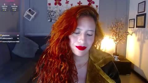 Snapshot of sahra_tayl0r_ chatting on 01/13/25, 05:55 SARA online show from 01/13/25, 05:55