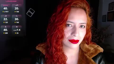 Snapshot of sahra_tayl0r_ chatting on 02/10/25, 04:14 SARA online show from 02/10/25, 04:14