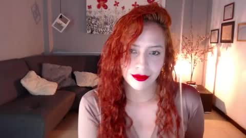 Snapshot of sahra_tayl0r_ chatting on 02/17/25, 02:26 SARA online show from 02/17/25, 02:26