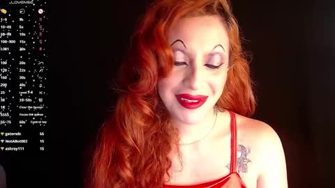 Snapshot of sahra_tayl0r_ chatting on 03/10/25, 07:50 SARA online show from 03/10/25, 07:50