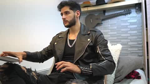 saimon  online show from 01/31/25, 09:37