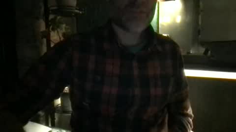 Snapshot of saint009 chatting on 11/06/25, 11:04 saint009 online show from 11/06/25, 11:04