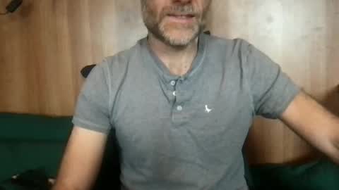 Snapshot of saint009 chatting on 05/09/26, 11:26 saint009 online show from 05/09/26, 11:26