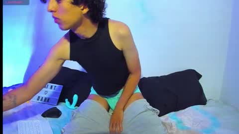 saint_dark online show from 10/15/25, 02:50