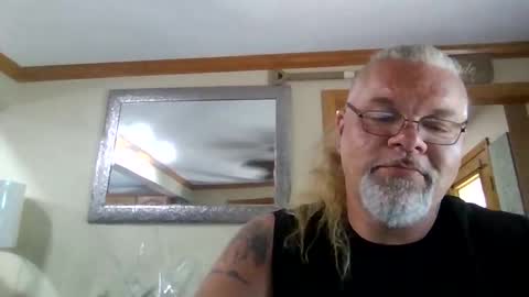 Snapshot of saintbeenadick chatting on 05/07/26, 06:24 saintbeenadick online show from 05/07/26, 06:24