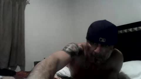 Snapshot of saintcali310 chatting on 04/07/26, 03:29 saintcali310 online show from 04/07/26, 03:29