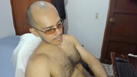 Snapshot of saintedy01 chatting on 01/16/25, 12:09 saintedy01 online show from 01/16/25, 12:09