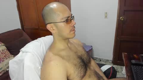 Snapshot of saintedy01 chatting on 01/21/25, 12:39 saintedy01 online show from 01/21/25, 12:39