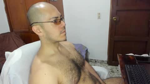 Snapshot of saintedy01 chatting on 09/10/25, 12:05 saintedy01 online show from 09/10/25, 12:05