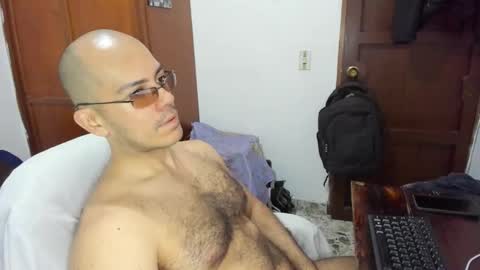 Snapshot of saintedy01 chatting on 10/07/25, 01:08 saintedy01 online show from 10/07/25, 01:08