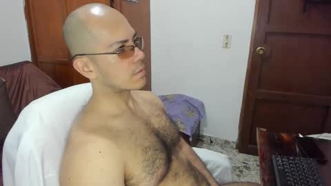 Snapshot of saintedy01 chatting on 11/09/25, 03:21 saintedy01 online show from 11/09/25, 03:21