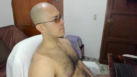 Snapshot of saintedy01 chatting on 11/11/25, 12:27 saintedy01 online show from 11/11/25, 12:27