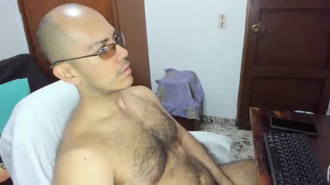 Snapshot of saintedy01 chatting on 03/25/26, 12:22 saintedy01 online show from 03/25/26, 12:22