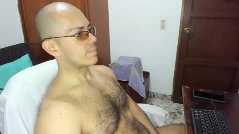 Snapshot of saintedy01 chatting on 03/31/26, 01:00 saintedy01 online show from 03/31/26, 01:00