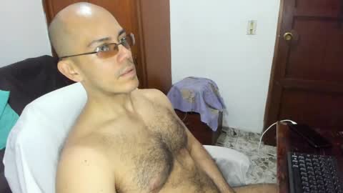 Snapshot of saintedy01 chatting on 05/06/26, 12:21 saintedy01 online show from 05/06/26, 12:21