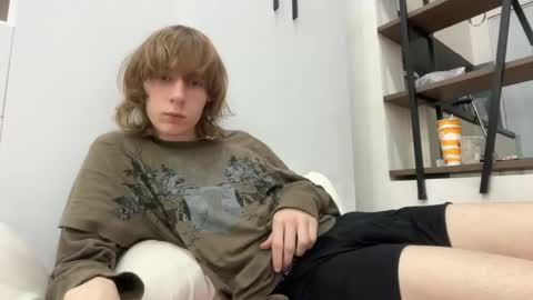 Snapshot of saintfawn chatting on 04/21/26, 05:17 saintfawn online show from 04/21/26, 05:17