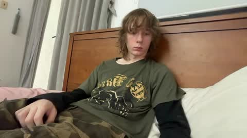 Snapshot of saintfawn chatting on 04/24/26, 03:09 saintfawn online show from 04/24/26, 03:09
