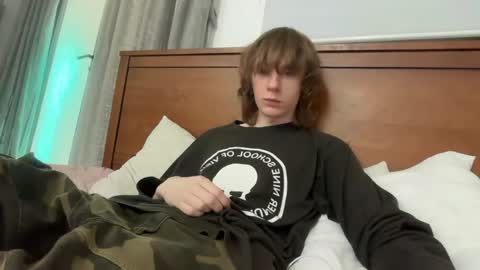 Snapshot of saintfawn chatting on 05/06/26, 01:03 saintfawn online show from 05/06/26, 01:03