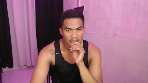 Taylor online show from 10/29/25, 05:47