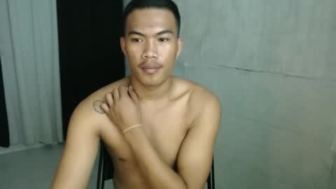 Taylor online show from 11/26/25, 03:07