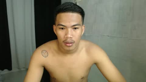 Taylor online show from 12/19/25, 09:44