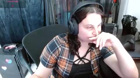 salacious_bunny online show from 02/21/26, 10:00