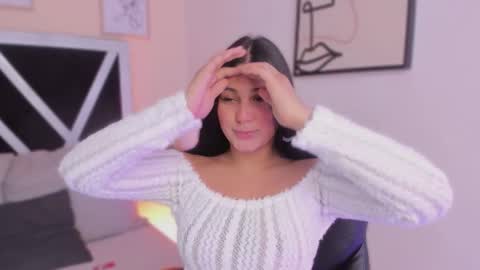 Snapshot of salem_sp chatting on 12/22/25, 11:40 Salem online show from 12/22/25, 11:40