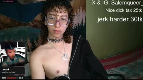 Snapshot of salemqueer_ chatting on 11/30/25, 05:28 Sam online show from 11/30/25, 05:28