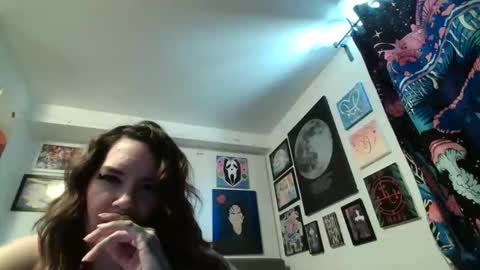 Snapshot of salemsslut chatting on 03/27/26, 03:34 salemsslut online show from 03/27/26, 03:34