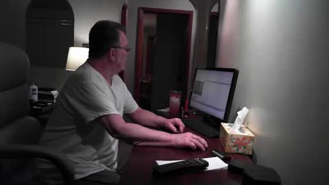 sally______ online show from 05/10/26, 04:06