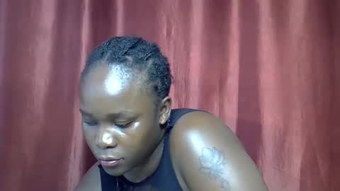 sally_bee1 online show from 04/28/26, 03:22