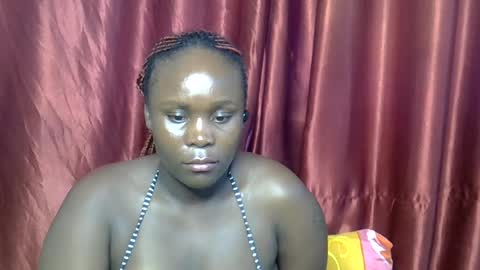sally_bee1 online show from 06/25/26, 05:12