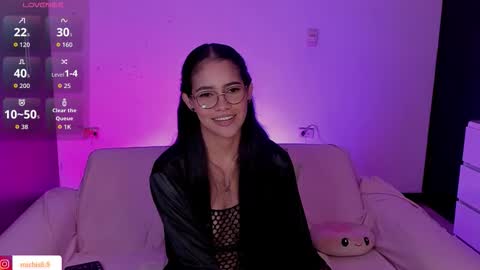 Snapshot of sallye__ chatting on 11/16/25, 12:16 Sallye online show from 11/16/25, 12:16