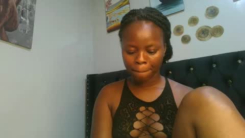 Snapshot of sallysasha254 chatting on 02/15/25, 08:22 sallysasha254 online show from 02/15/25, 08:22