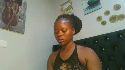 Snapshot of sallysasha254 chatting on 02/19/25, 07:48 sallysasha254 online show from 02/19/25, 07:48