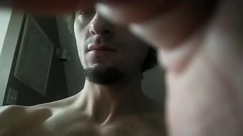 Snapshot of salmonman1305 chatting on 12/17/24, 09:17 salmonman1305 online show from 12/17/24, 09:17