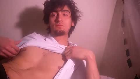 Snapshot of salmonman1305 chatting on 02/08/25, 08:52 salmonman1305 online show from 02/08/25, 08:52