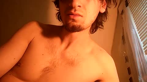 Snapshot of salmonman1305 chatting on 03/10/25, 01:43 salmonman1305 online show from 03/10/25, 01:43