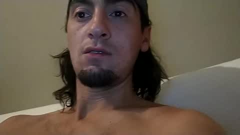 Snapshot of salmonman1305 chatting on 10/17/25, 10:51 salmonman1305 online show from 10/17/25, 10:51