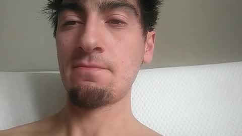 Snapshot of salmonman1305 chatting on 12/05/25, 04:47 salmonman1305 online show from 12/05/25, 04:47