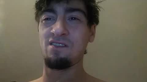 Snapshot of salmonman1305 chatting on 12/19/25, 12:17 salmonman1305 online show from 12/19/25, 12:17