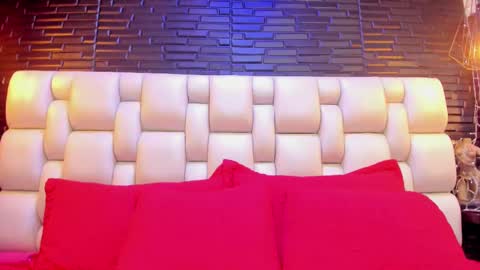 salome online show from 03/12/25, 05:49