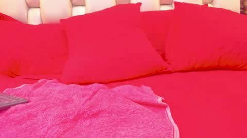 salome online show from 09/11/25, 05:02