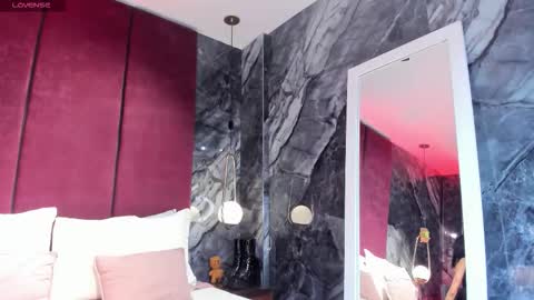 S A L O M E   online show from 02/10/26, 12:09