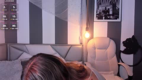 salome__evans online show from 01/09/25, 09:26