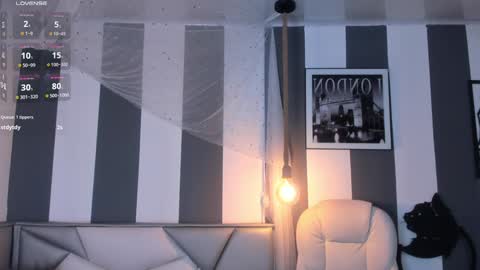 salome__evans online show from 01/12/25, 06:16