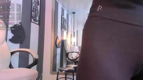 salome__evans online show from 01/19/25, 06:43